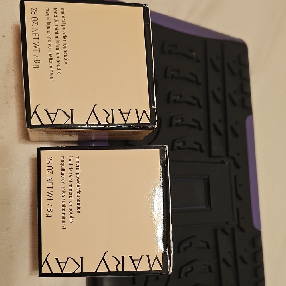 Mary Kay Mineral Powder Foundation
